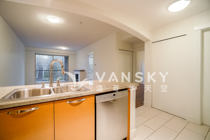 251016230255_ChatGPT Image Oct 16 2025 10_20_19 AM.png